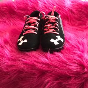 Girls UA Softball cleats. Size 3
